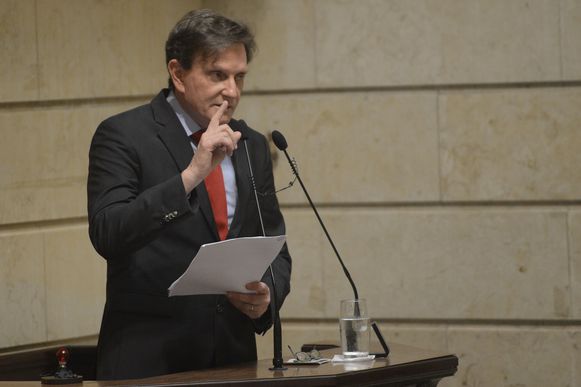 Rio de Janeiro - O prefeito eleito Marcelo Crivella discursa ao ser empossado na Câmara de Vereadores. (Fernando Frazão/Agênci Brasil)