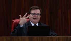 1080041-fpzzb_df_abr080617_pzzb4887