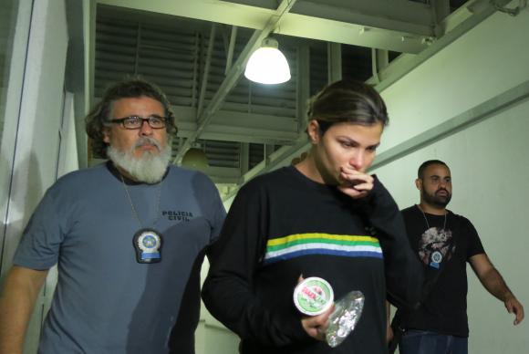 1093998-vladpltnw_abr_10102017img_2426