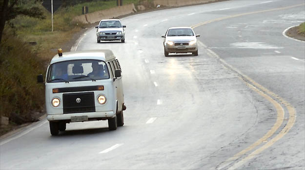 Transporte Rodoviario / Obras em rodovias de Minas Gerais foram suspensa pelo DNIT.