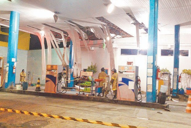 2zx1v9uxh51h4v9spfoaeya0z