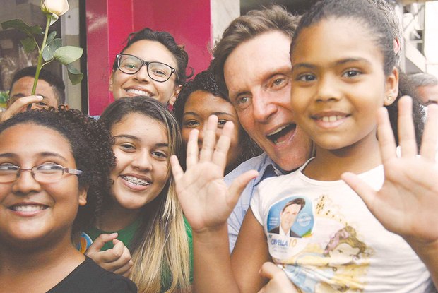 6hmd1sob0u2iiurd2uho9dh5i