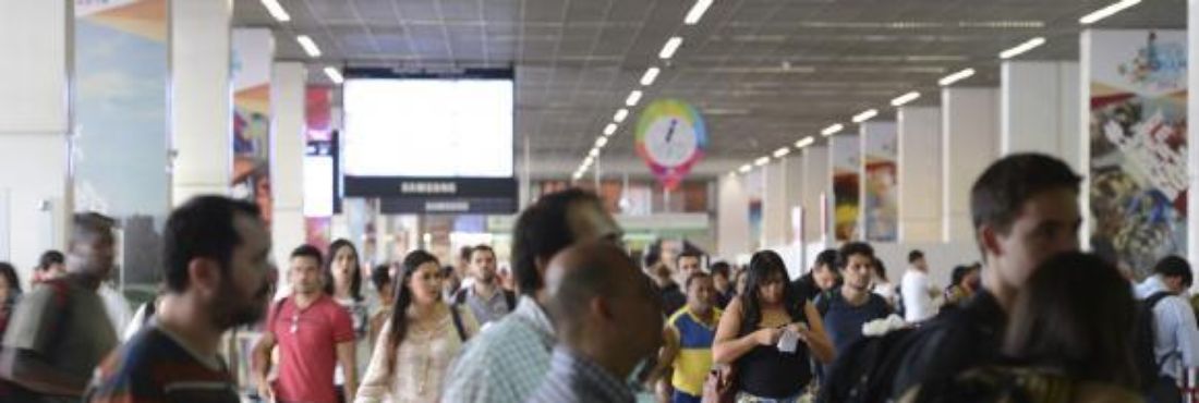 905792-feriado_carnaval_aeroporto_viagem_2