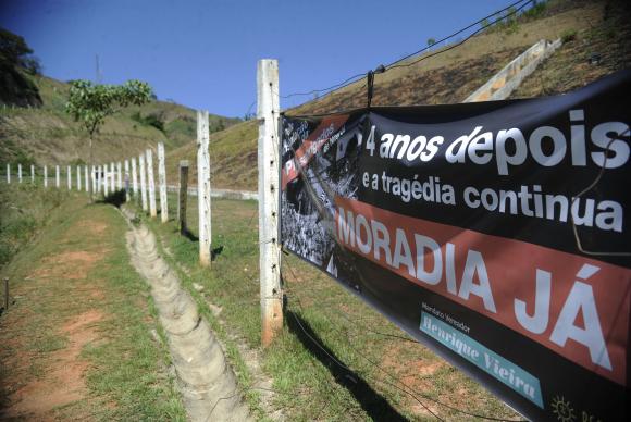 910088-bumba_tragédia_rj0430