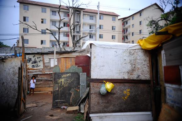 936806-rj_condominio_moradia-8