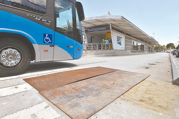 937j9bcgb8t5fls4z5un5x3c3