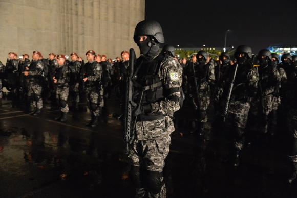 938671-dez anos forca nacional_1823