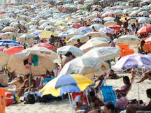 942352-praiacarioca_2