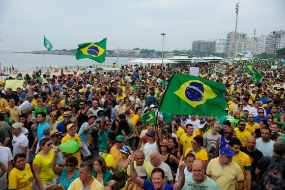 951551-15032015-_tng7450asss