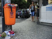 951889-greve%20garis_lixo%20acumulado_rio_9014