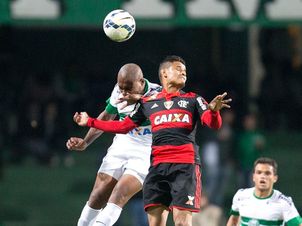 Coritiba-Flamengo-Brasil-Felipe-GabrielLANCEPress_LANIMA20140827_0244_54