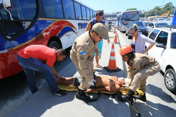 acidente_na_av_brasil-4059