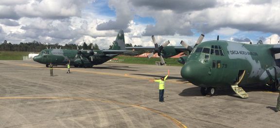 avioes_da_fab_na_colombia