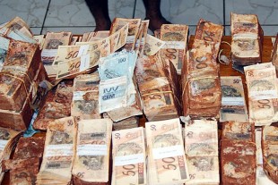 bf32a075bc9c1e1c87574010b9bc317e