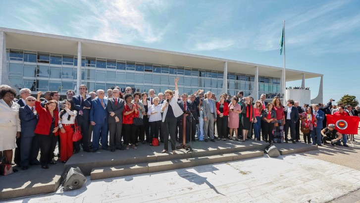 dilma-ministerio-ato