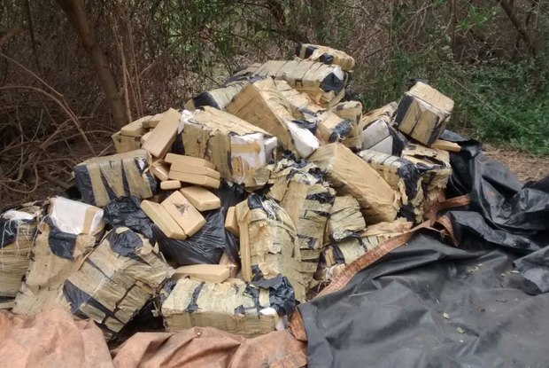 ev65os9h026cv2oxu10nqi9rd