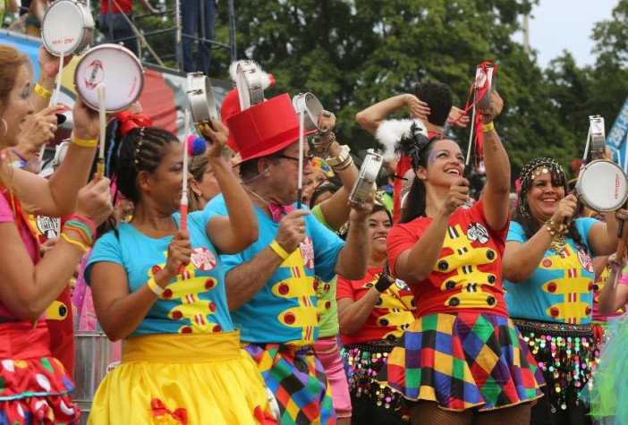 fm_bloco_do_sargento_pimenta_foto_fernando_maia013-850x575