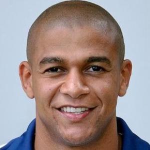 fotos-jancarlos-lateral-cartolafc-37606-300x300