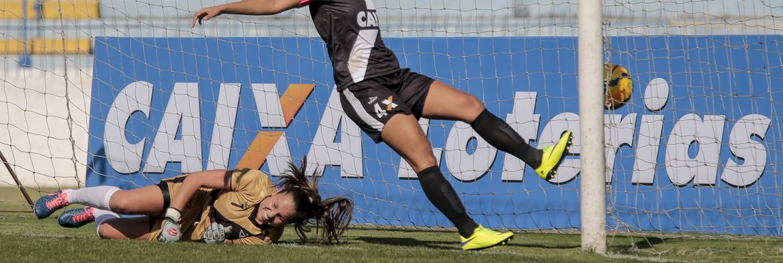 jogo21_brasileirao_caixa_saojose_mixto_16092015_0007