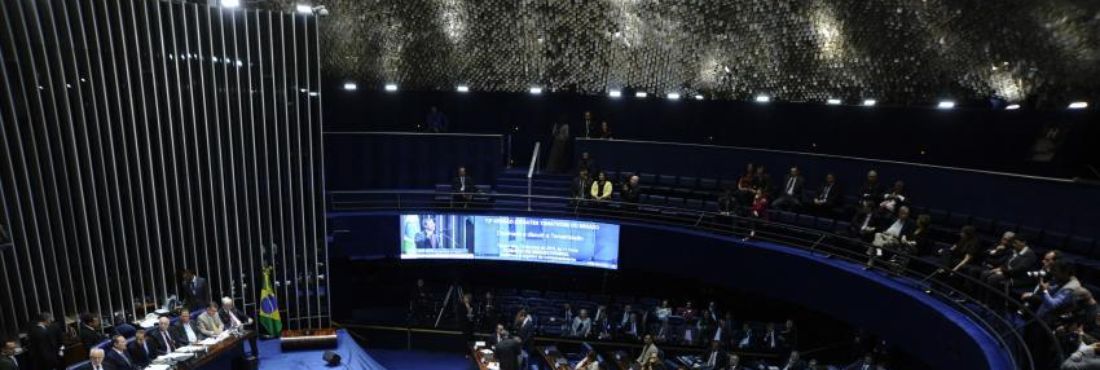 sessao-tematica-discute-terceirizacao-3