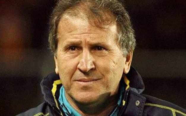 tecnico-do-iraque-zico-quer-enfrentar-a-selecao-brasileira-em-2014