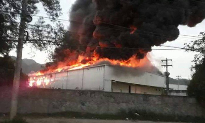 xincendio.jpeg.jpg.pagespeed.ic.J4YhOOw6Ah